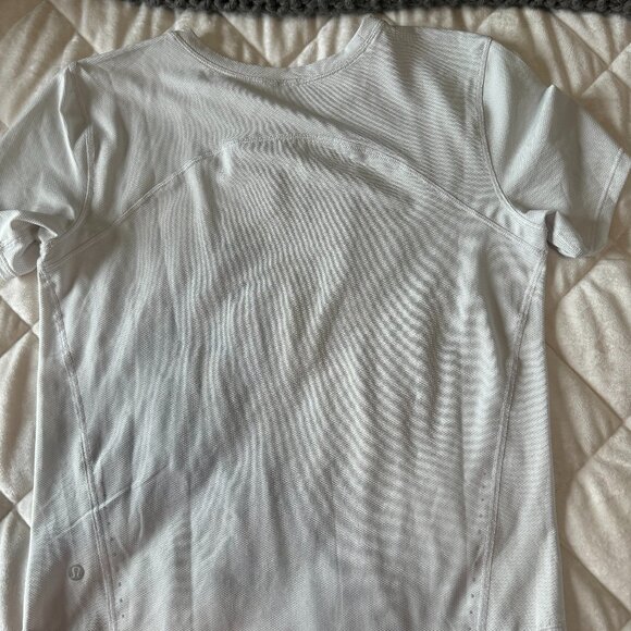 lululemon Fast And Free Short Sleeve top - Picture 2 of 4